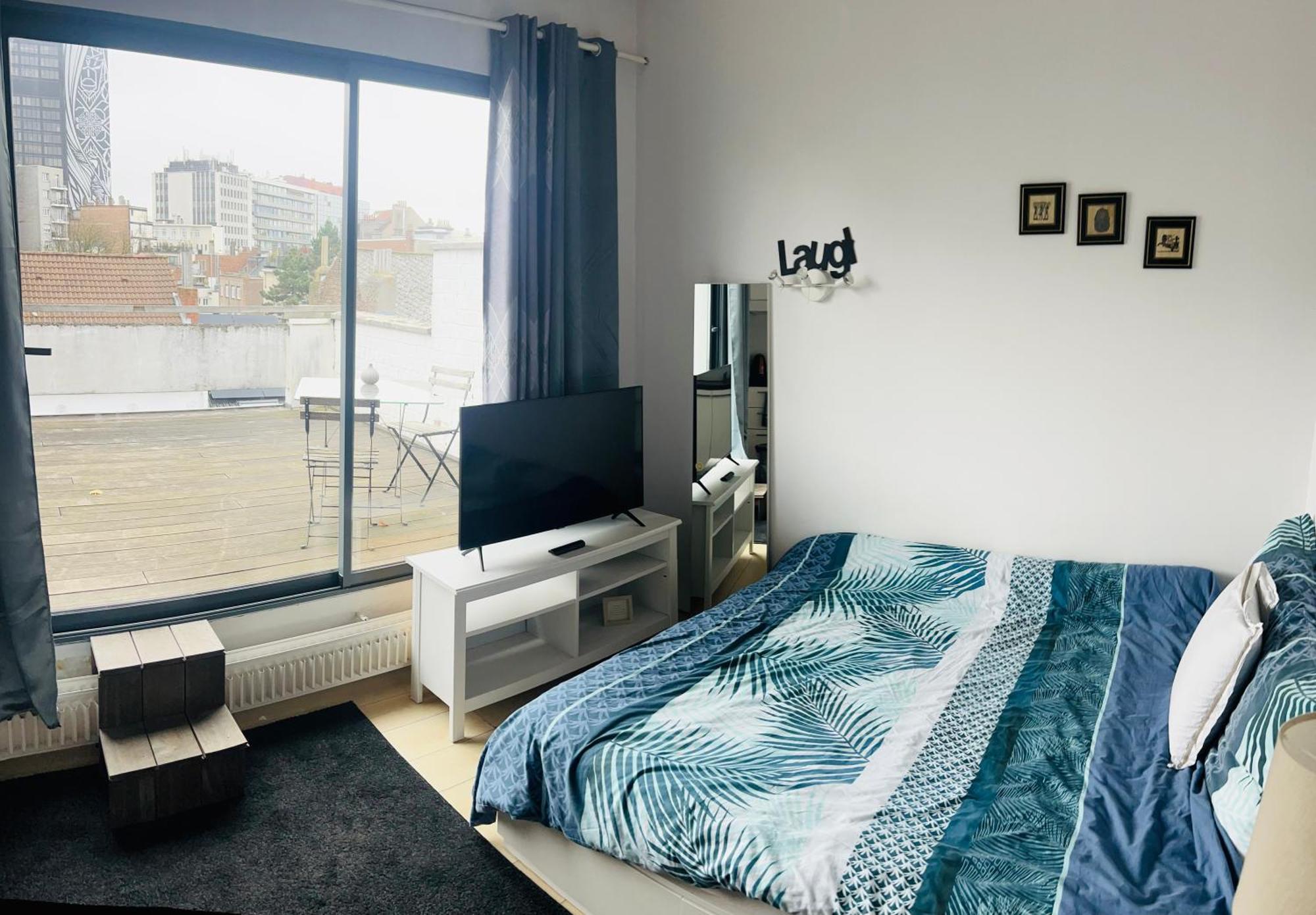 Surplombant Louisa Apartment